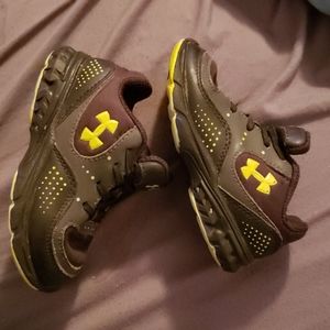 5 pairs of Little boy shoes.